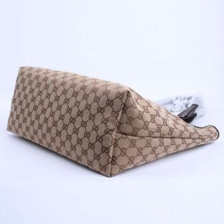 Gucci 229852