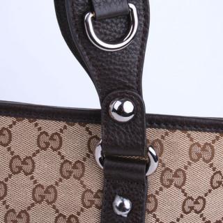 Gucci 229852