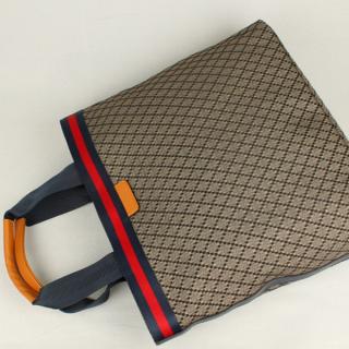 Gucci 281899