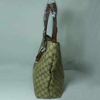 Gucci 229852