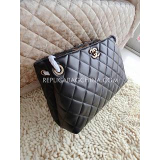 Chanel YT2326