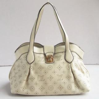 Imitation Louis Vuitton Mahina Leather Cow Leather M97081 Ladies