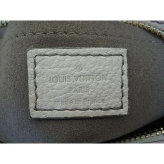 Louis Vuitton M97053