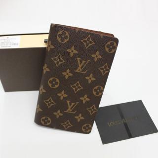 Louis Vuitton M61702