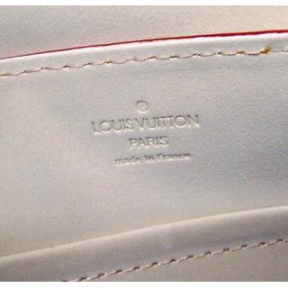 Louis Vuitton M40121