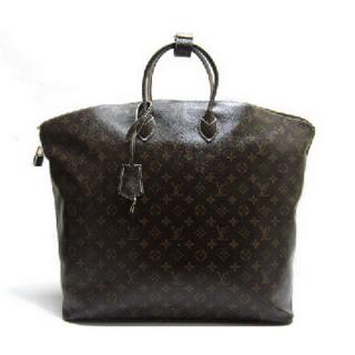 Louis Vuitton M40598