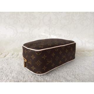 Louis Vuitton AE06522