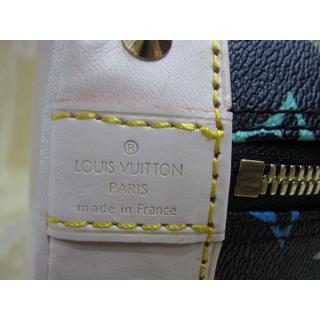 Louis Vuitton M92646