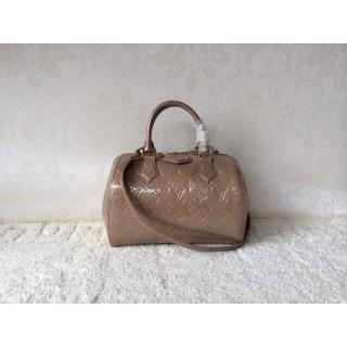 Imitation Louis Vuitton Monogram Vernis Montana Bag Camel USA