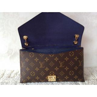 Louis Vuitton AE18199