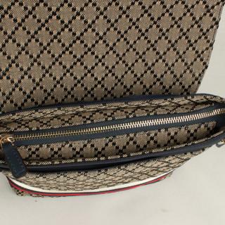 Gucci 268109