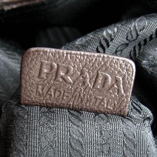 Prada 1558