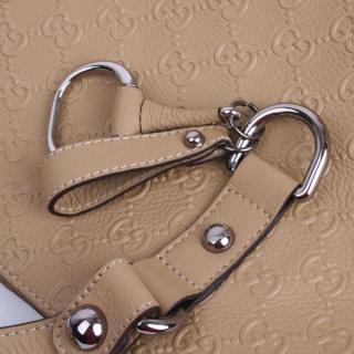 Gucci 229852