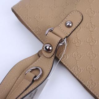 Gucci 229852