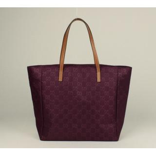 Gucci 282439