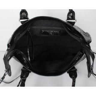 Balenciaga 084332