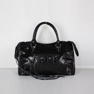 Balenciaga 084332