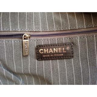 Chanel AE09215