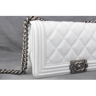 Chanel YT8991