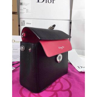 Dior YT5239