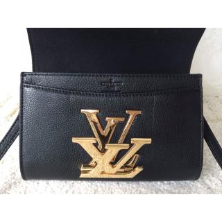 Louis Vuitton AE07508