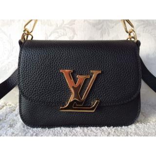 Louis Vuitton AE08199