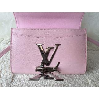 Louis Vuitton AE09478