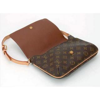 Louis Vuitton M51388