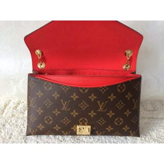 Louis Vuitton AE18173