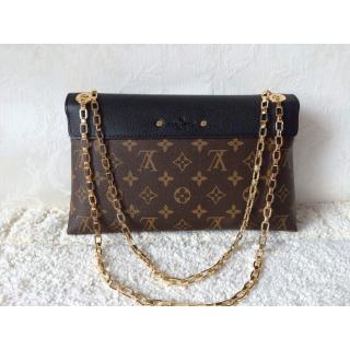 Louis Vuitton AE08036