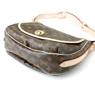 Louis Vuitton M40076