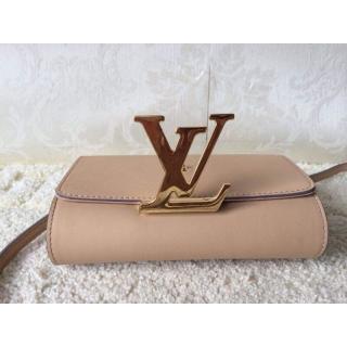 Louis Vuitton AE10176