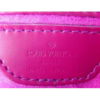 Louis Vuitton M52142