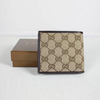 Gucci 04857