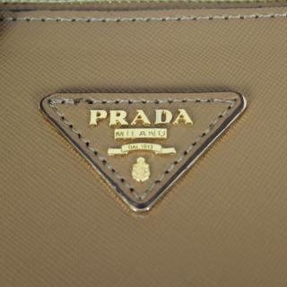 Prada 3020