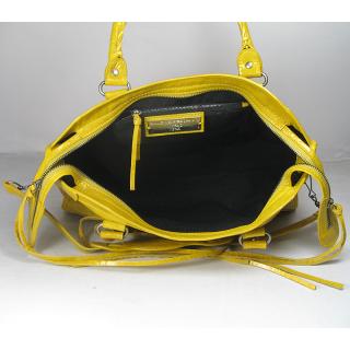 Balenciaga 084332