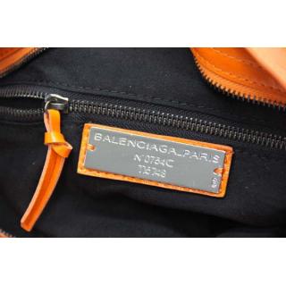 Balenciaga 084332