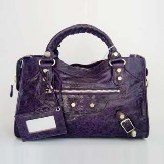 Balenciaga 084332A