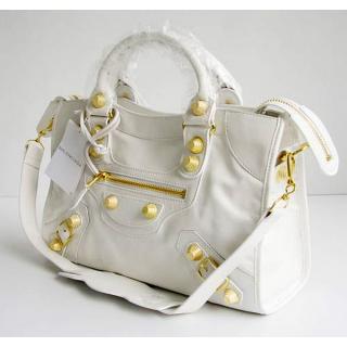 Balenciaga 084332B