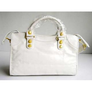 Balenciaga 084332B