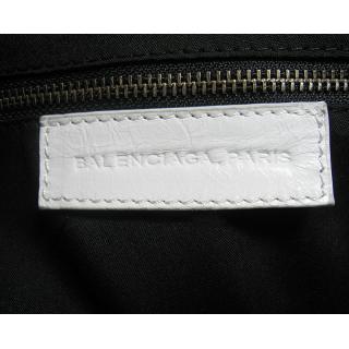 Balenciaga 084324B