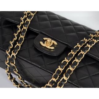 Chanel A1112