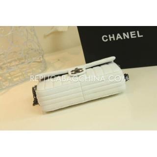 Chanel YT1871