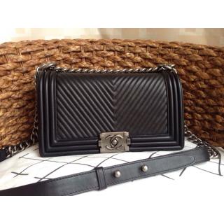 Replica Chanel Le Boy With Herringbone Chevron Stitching Flap Shoulder Bag Black