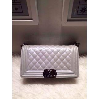 Chanel YT0435