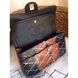 Chanel AE09073