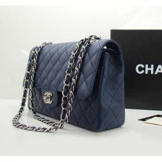 Chanel A1112