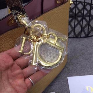 Dior YT0190