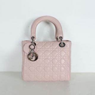 Replica Dior Pink YT8323 2010