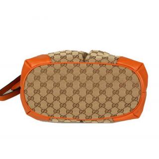 Gucci 247902